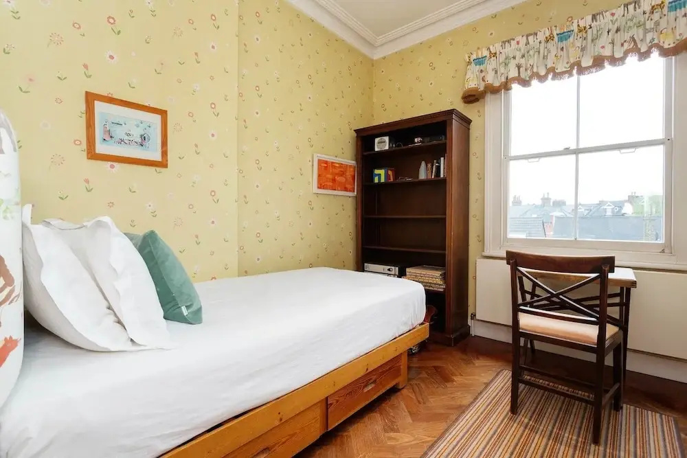Veeve - Hampstead Victorian