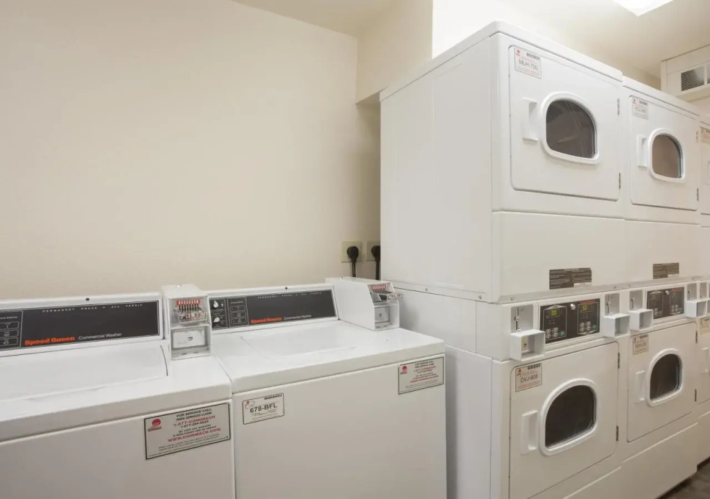 Woodspring Suites