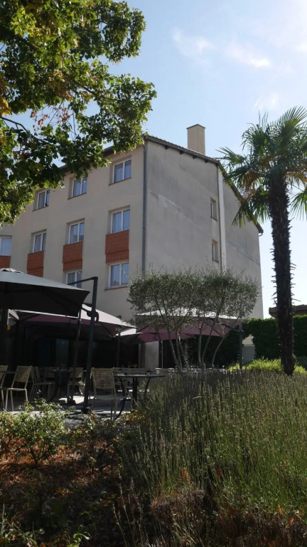 Hotel LHotan