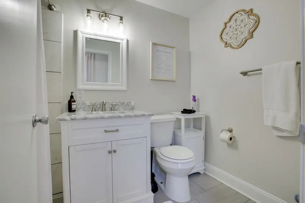 2 Mi to Dtwn: New Orleans Escape!
