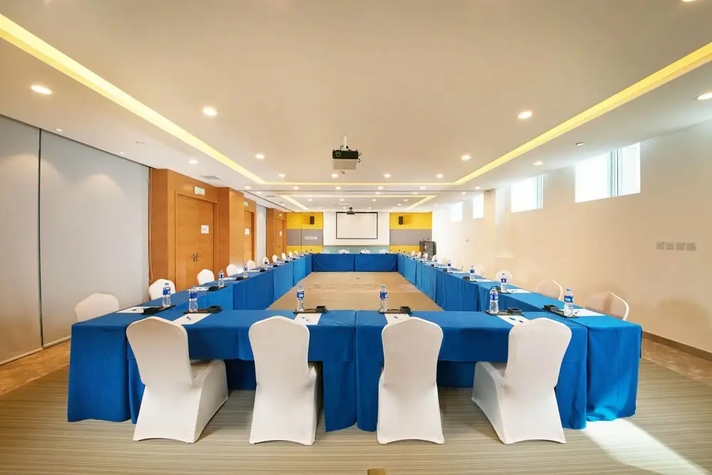 Holiday Inn Express Handan East