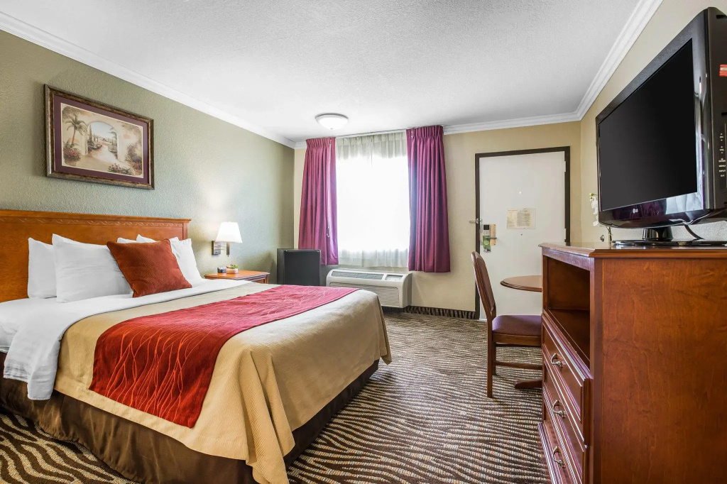 Tiller House, Laguna Hills, a Tribute Portfolio Hotel