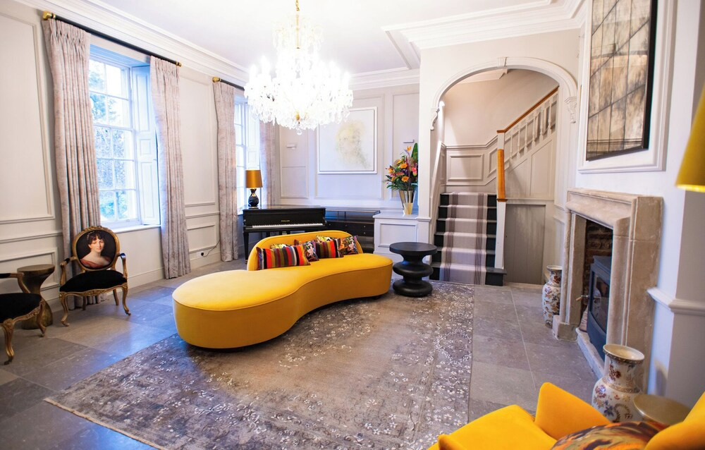 Wren Place Hall
