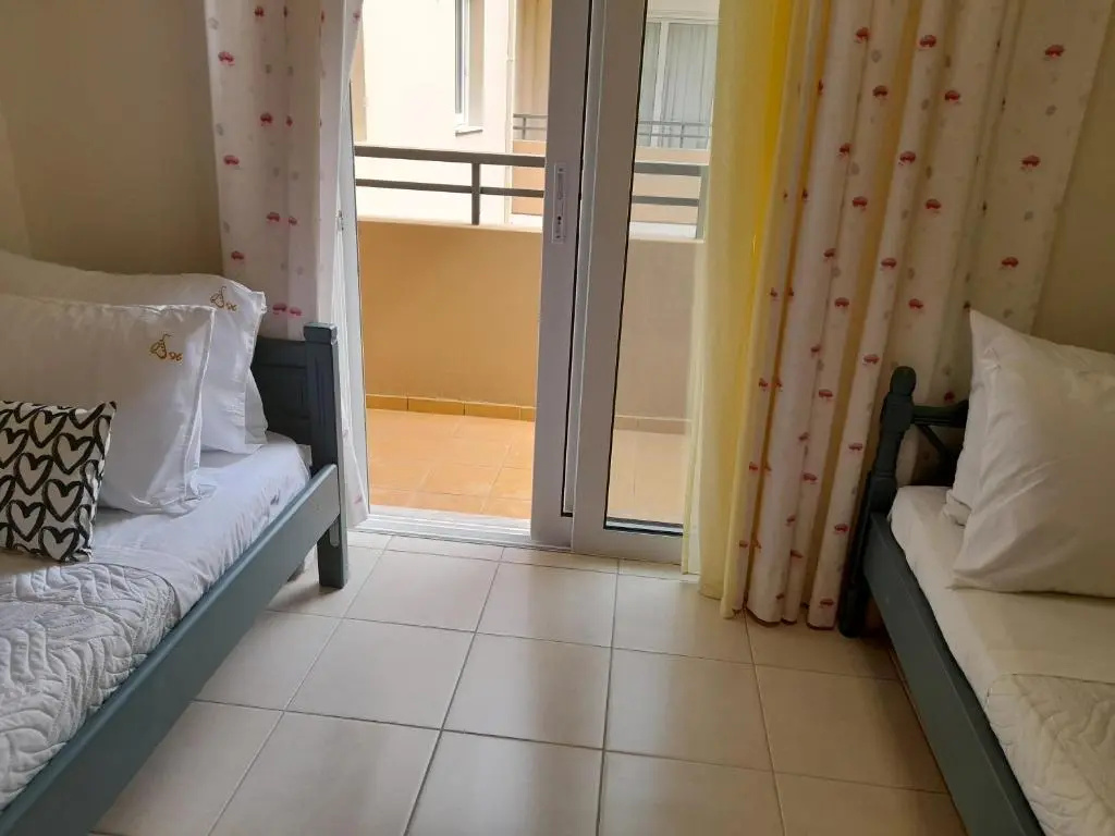 Saxophone House seaview family apartment