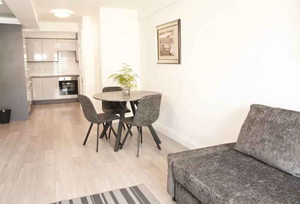 Kinsale Suites