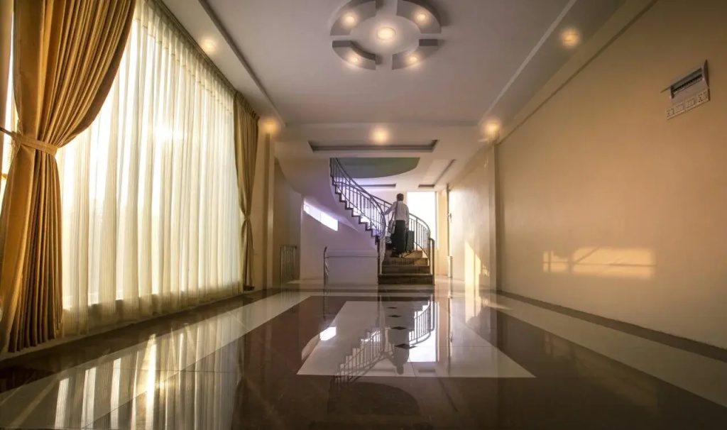 Golden Dragon Hotel