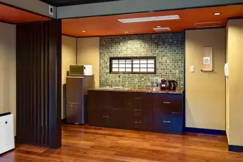 Campton Nishijin Vacation Rental