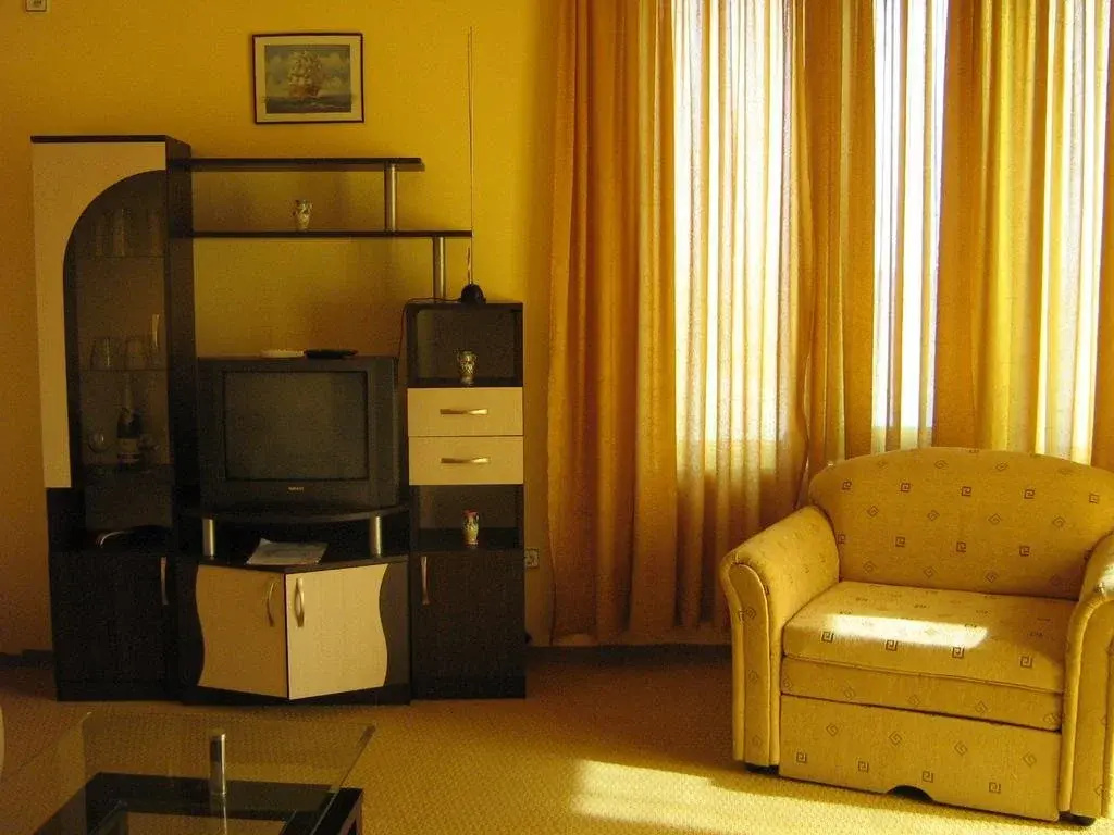 Семейный отель Блян / Hotel Blian