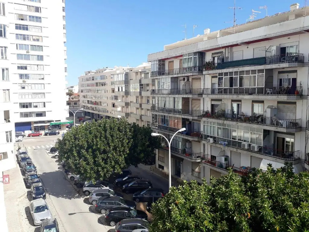 T2 Mira Praia 4- Familiar, 80mt Praia, Wifi