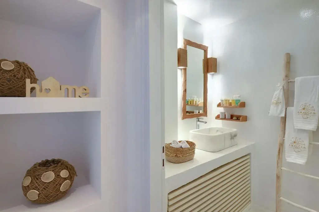 Amalgam Homes Paros