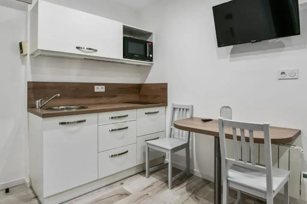 Nice and calm studio in Central Lille two steps to Grand Place - Welkeys