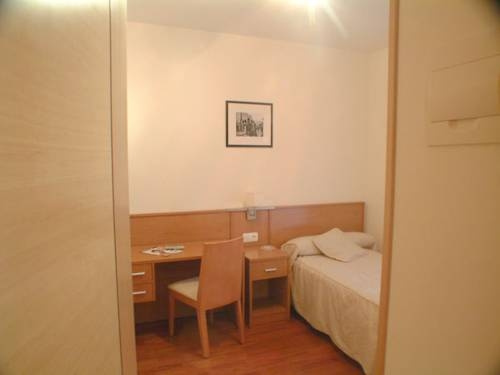 Hostal Tranches