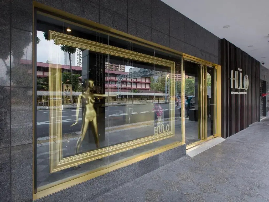 The Hulo Hotel Gallery