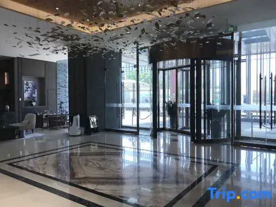 Qingzhou Nordic Holiday Hotel