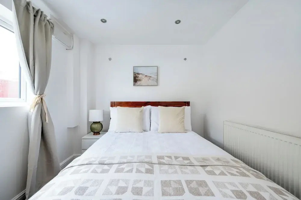 2 Bedroom flat in Putney by the river