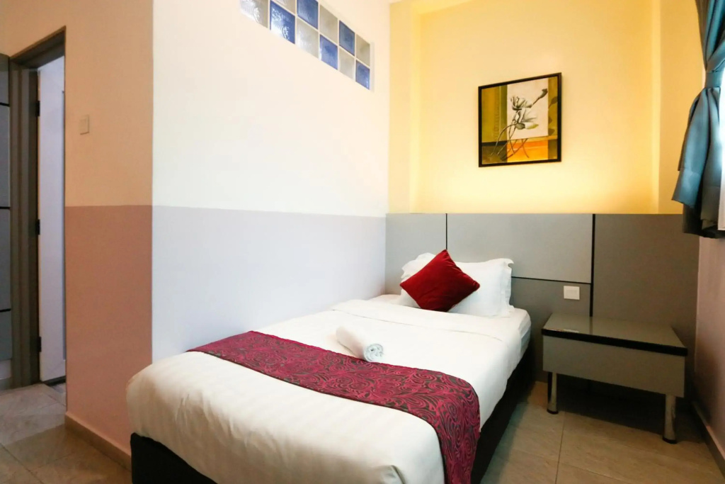 Travelland Hotel