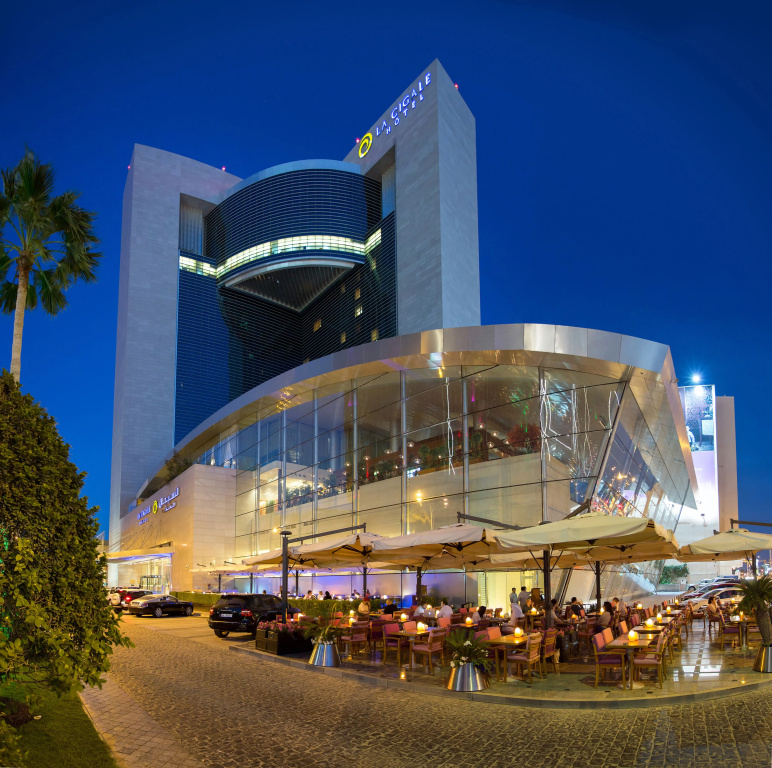 Отель La Cigale Hotel Doha