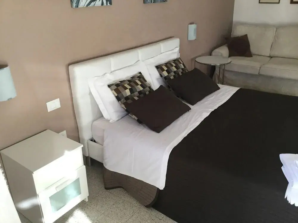 New York B&B