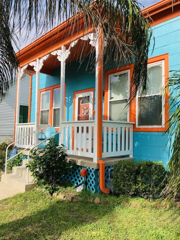 Ocean Blue And Ocean Breezes 2 Bedroom Home