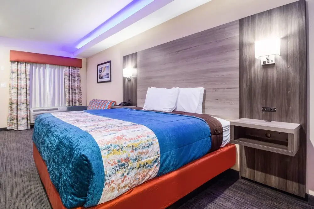 Scottish Inn & Suites Houston Willowbrook
