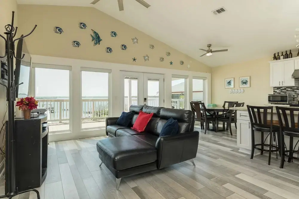 On Galveston Bay: Spacious Home w/ Pier & Grills!