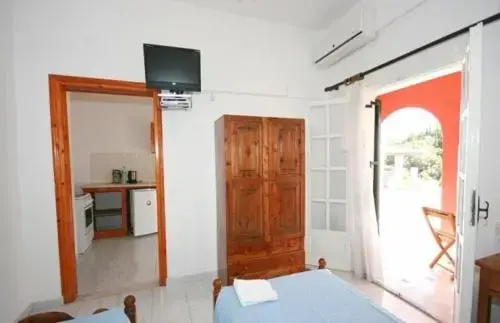 Kiki Apartments