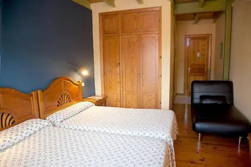 Apartamentos Cuevas del Mar