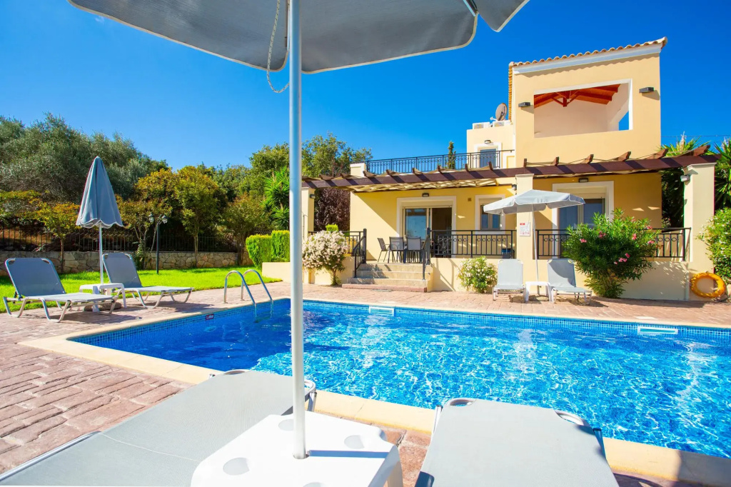 Villa Mary Large Private Pool Walk to Beach Sea Views A C Wifi - 1975
