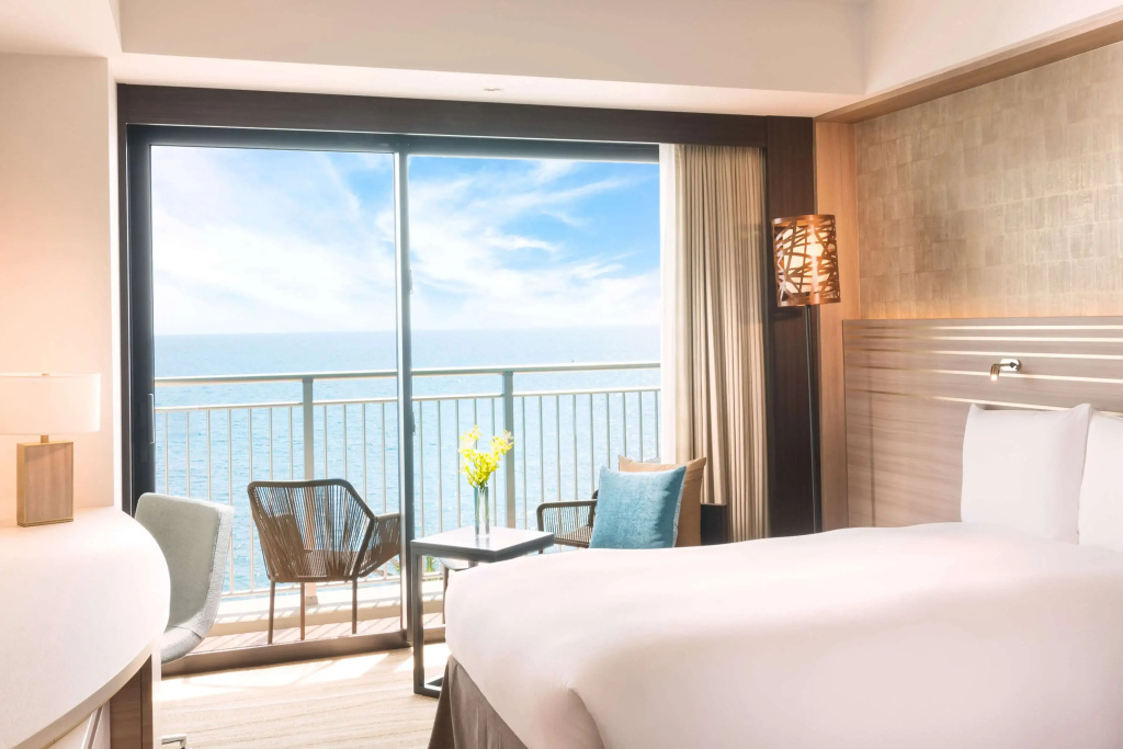 DoubleTree by Hilton Okinawa Chatan Resort