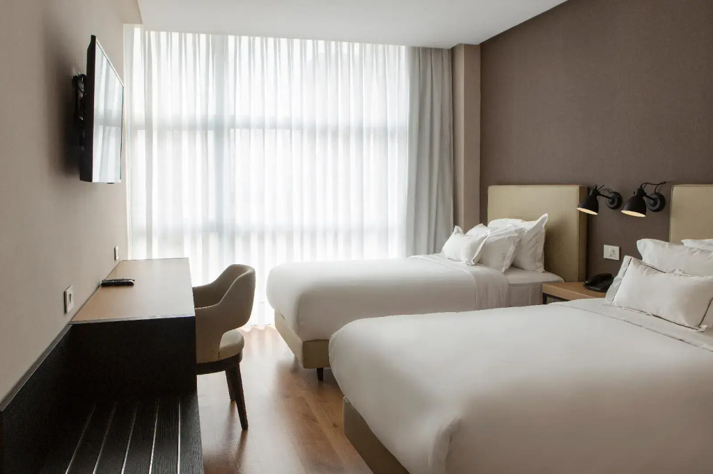 Palmaroga Hotel Asuncion, Tapestry Collection by Hilton