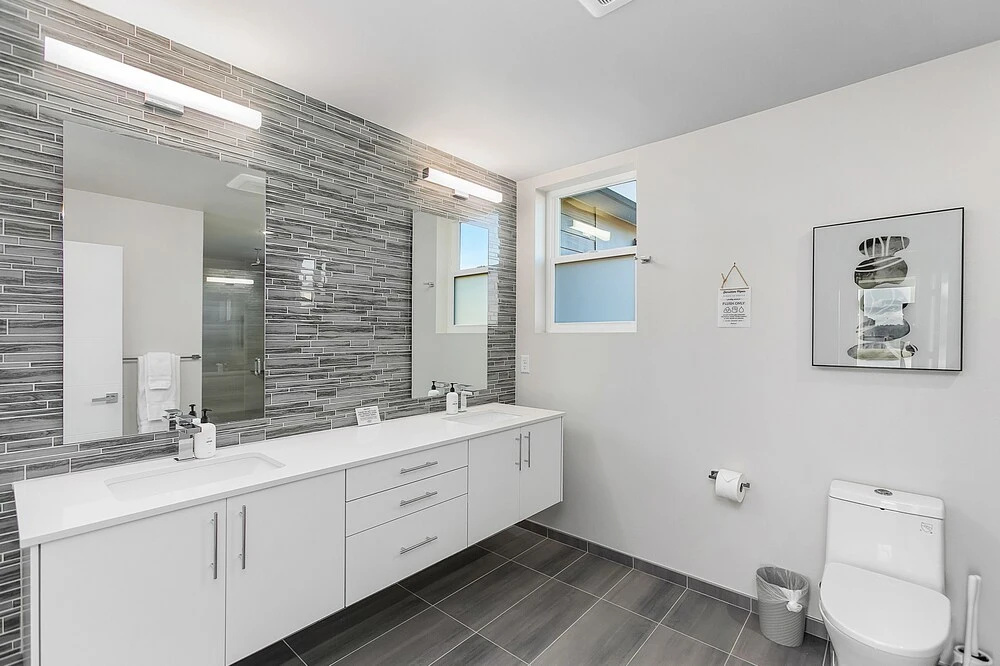 Red Maple Retreat in Judkins Park