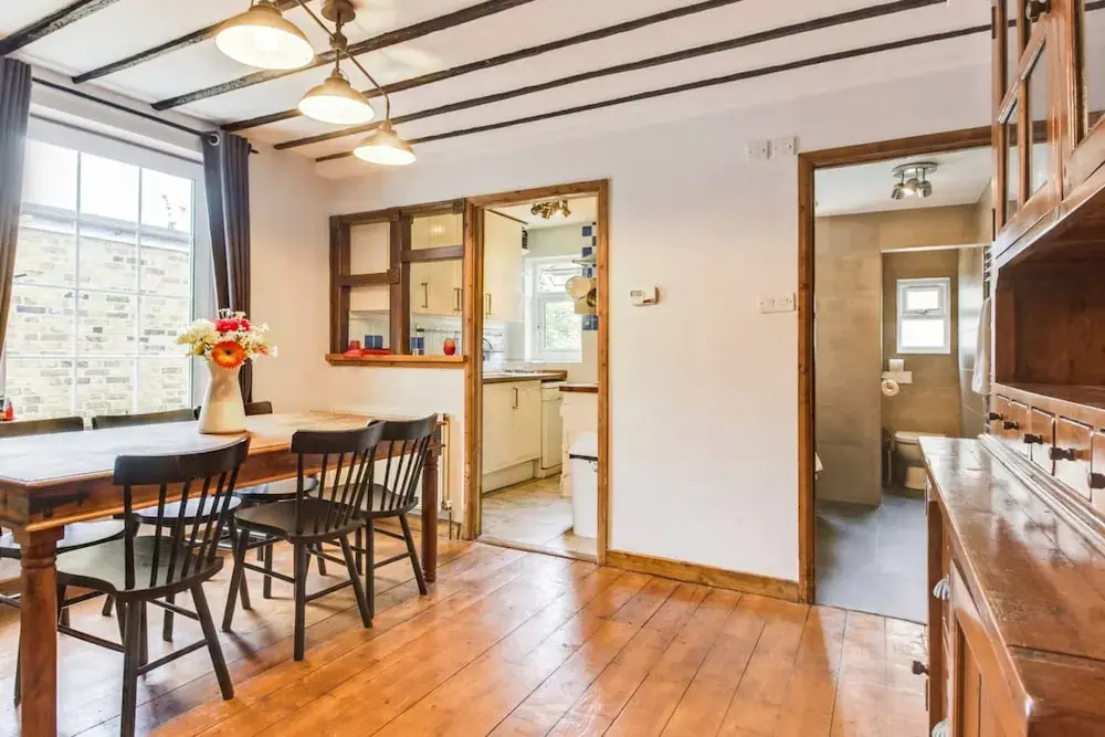 Cosy, Quirky 3 Bed Home In Queen's Park
