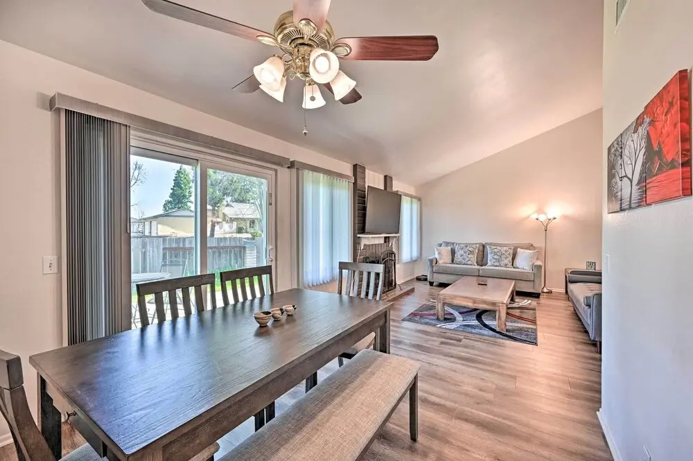 Family-Friendly Oceanside Home 5 Mi to Beach
