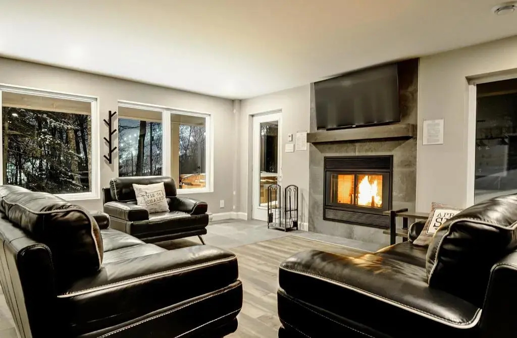 Chalet 06 Chemin Blanc by Les Chalets Alpins