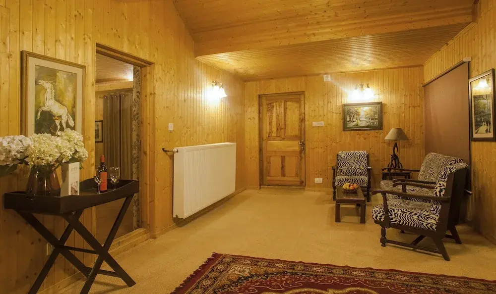 Hotel Nedous