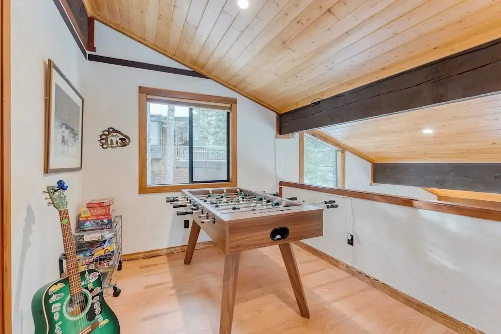 Dakine Haus by Avantstay 4 Min to Northstar + Game Room & Projector