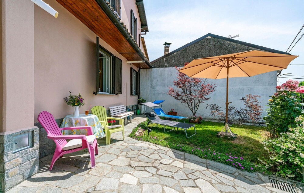 Stunning Home in Fontanile With 2 Bedrooms and Wifi