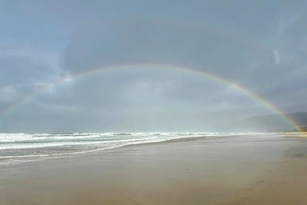 Walk to Beach: Oregon Coast Escape w/ Hot Tub!