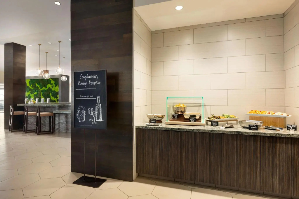 Embassy Suites By Hilton San Antonio Landmark