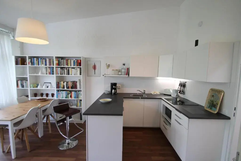 5093 - Kirchenweg 2a