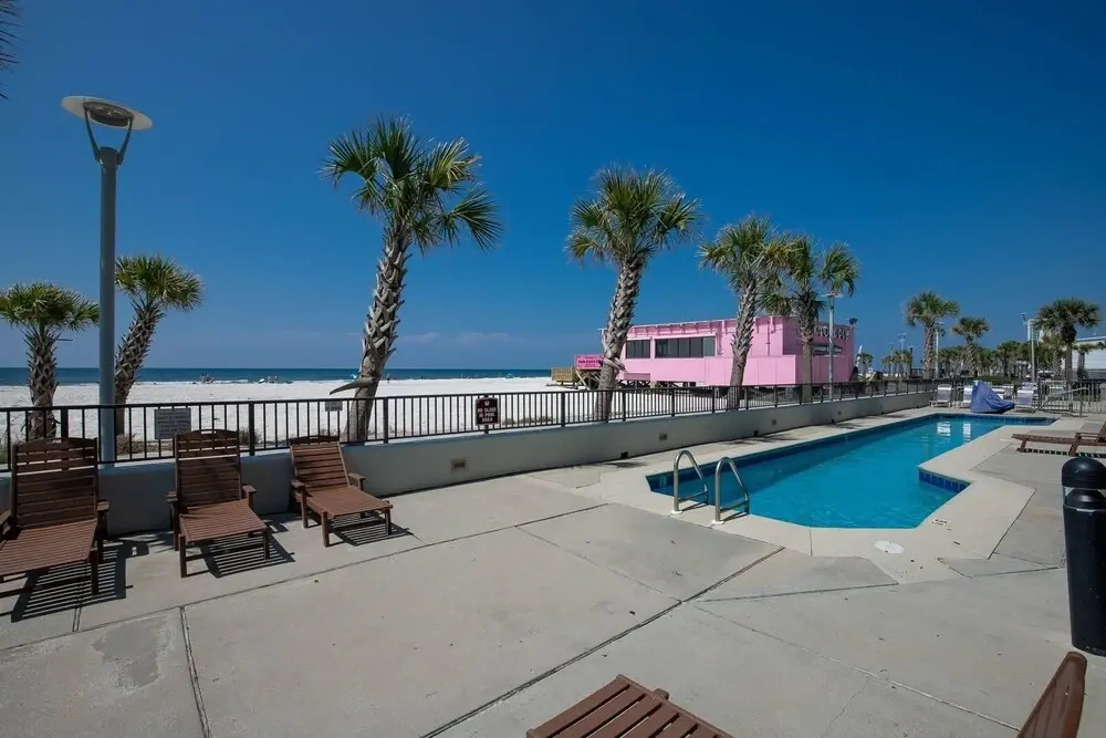 Phoenix All Suites Hotel 903 1 Bedroom Condo