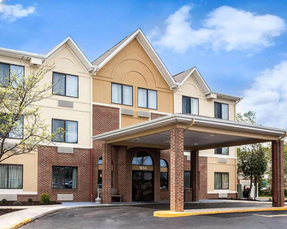Comfort Suites Dover University Area