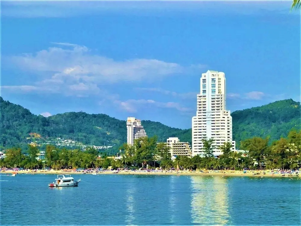 Patong Tower 2.2 Patong Beach by PHR