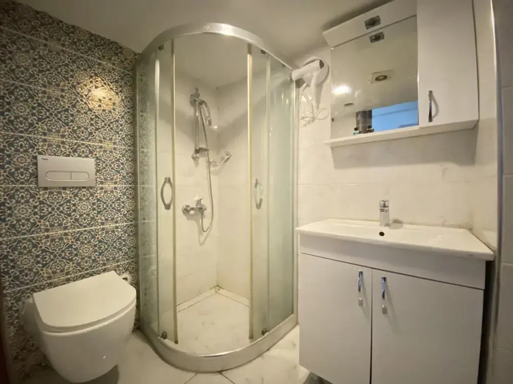 P2404 in Stanbul With 1 Bathrooms
