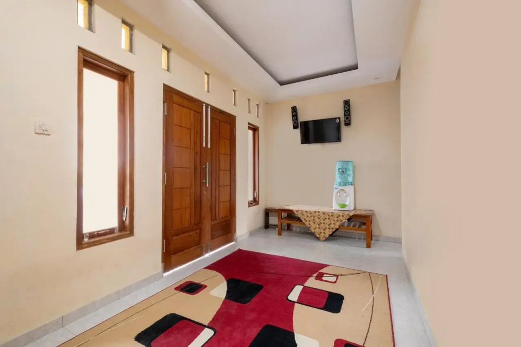 OYO 3076 Lilik Homestay Syariah