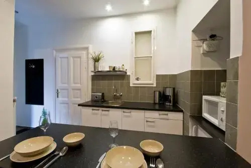 A&A Studio Apartments
