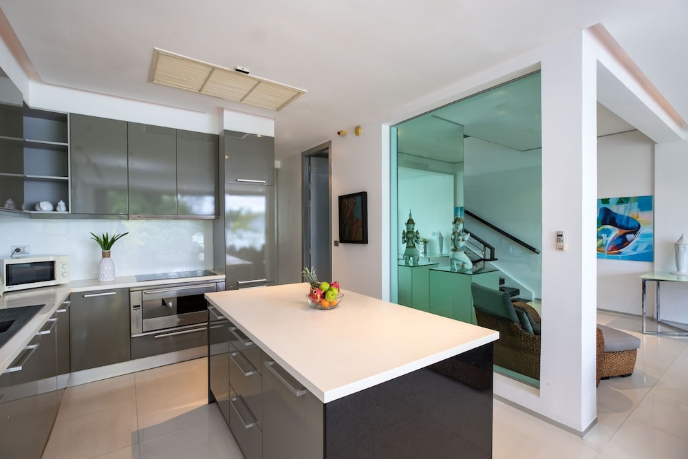 Patong Bay View 3BR Pool Villa Atika 10