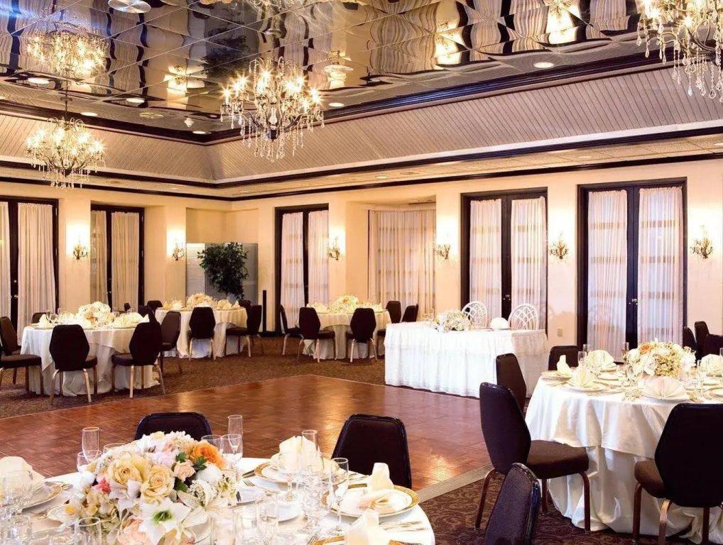 Sheraton Eatontown Hotel