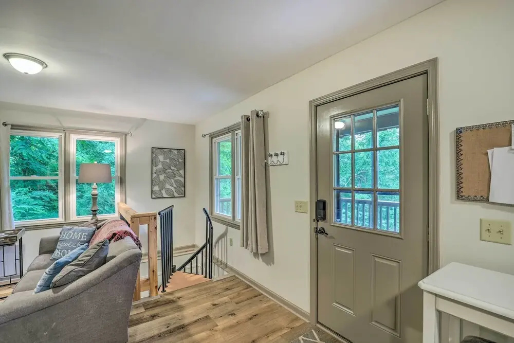 'serenity' Waynesville Home w/ Deck & Fire Pit!