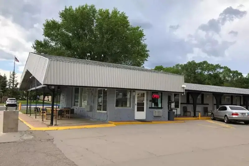Rodeway Inn & Suites
